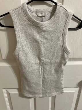 ZARA Basic Light Grey Tank Top, Stretchy, Soft Material Size Medium